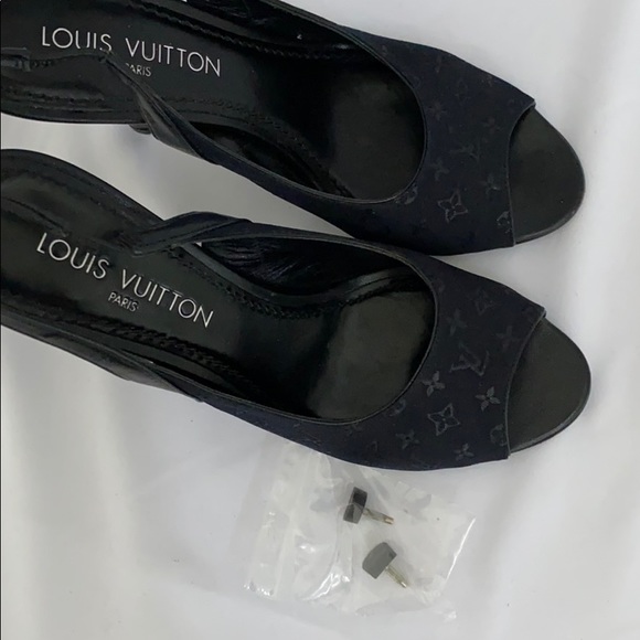Gently Worn LOUIS VUITTON monogram heels S… - Picture 1 of 11